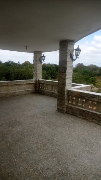 Biplanta de 5 habitaciones en venta en Tarará, Habana del Este, La Habana - 5