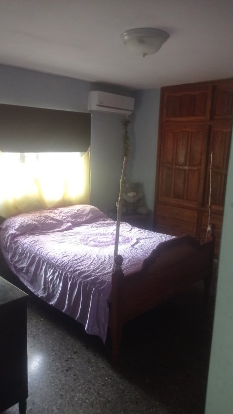 Biplanta de 5 habitaciones en venta en Tarará, Habana del Este, La Habana