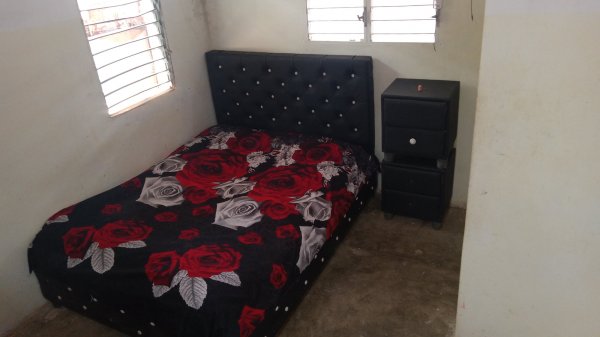 Casa de 2 habitaciones en venta en Trébol, Boyeros, La Habana - 10