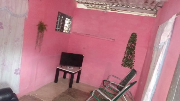 Casa de 2 habitaciones en venta en Trébol, Boyeros, La Habana - 11