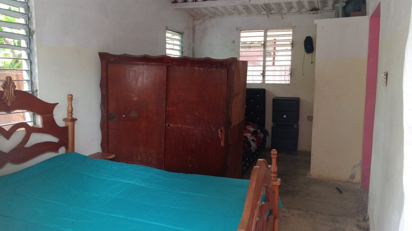 Casa de 2 habitaciones en venta en Trébol, Boyeros, La Habana
