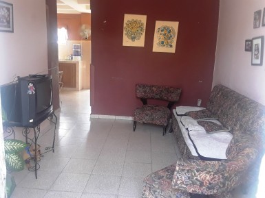 Biplanta de 3 habitaciones en venta en La concepción, La Lisa, La Habana