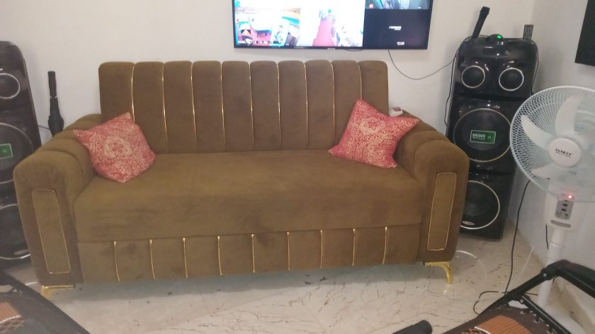 Casa Independiente de 2 habitaciones en venta en Santiago de las Vegas, Boyeros, La Habana