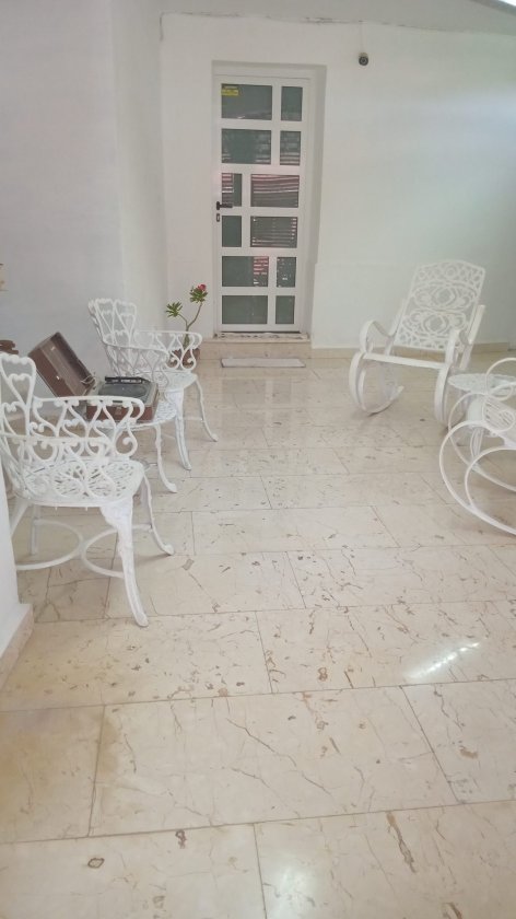 Casa Independiente de 2 habitaciones en venta en Santiago de las Vegas, Boyeros, La Habana