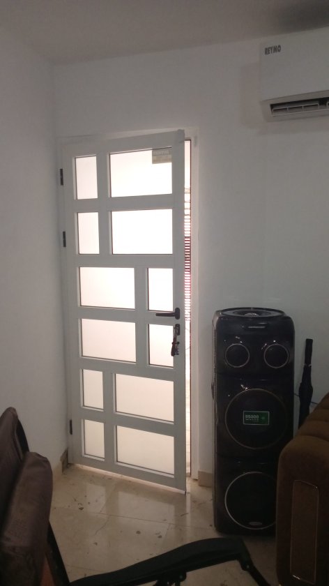 Casa Independiente de 2 habitaciones en venta en Santiago de las Vegas, Boyeros, La Habana