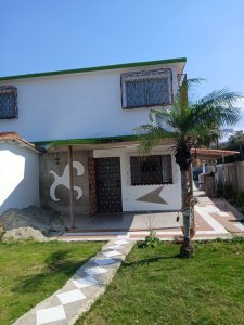 Biplanta de 3 habitaciones en venta en Guanabo, Habana del Este, La Habana - Miniatura 14