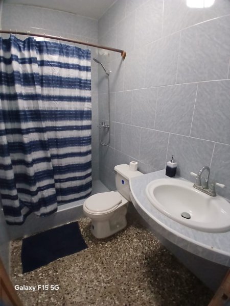 Biplanta de 3 habitaciones en venta en Guanabo, Habana del Este, La Habana - 20
