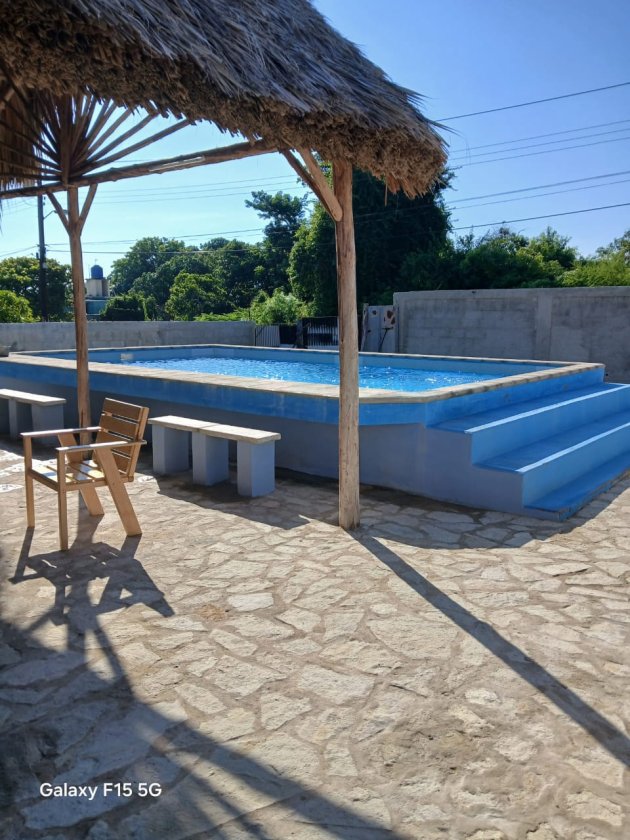 Biplanta de 3 habitaciones en venta en Guanabo, Habana del Este, La Habana