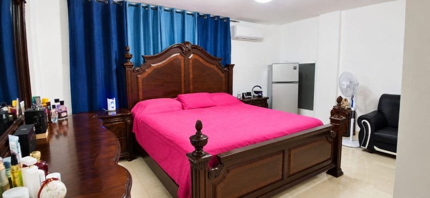 Apartamento de 2 habitaciones en venta en Vedado - Malecón, Plaza de la Revolución, La Habana
