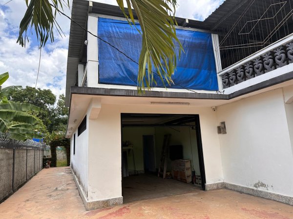 Casa de 3 habitaciones en venta en Boyeros, La Habana - 4