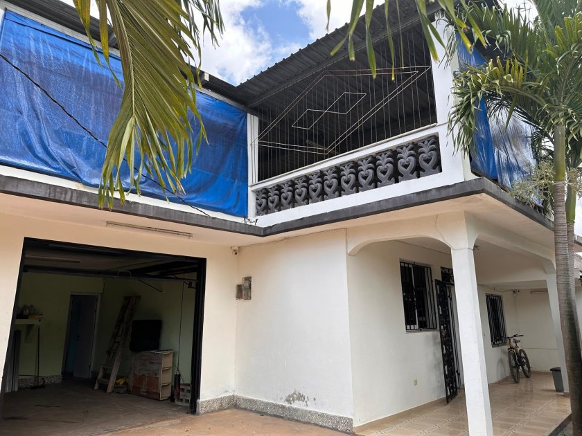 Casa de 3 habitaciones en venta en Boyeros, La Habana