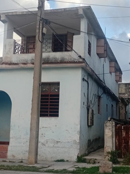Casa de 4 habitaciones en venta en Diez de Octubre, La Habana