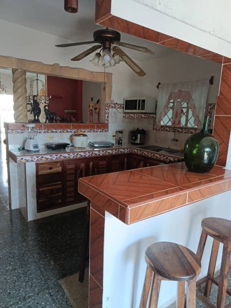 Casa Independiente de 4 habitaciones en venta en Arroyo Arenas, La Lisa, La Habana - 10