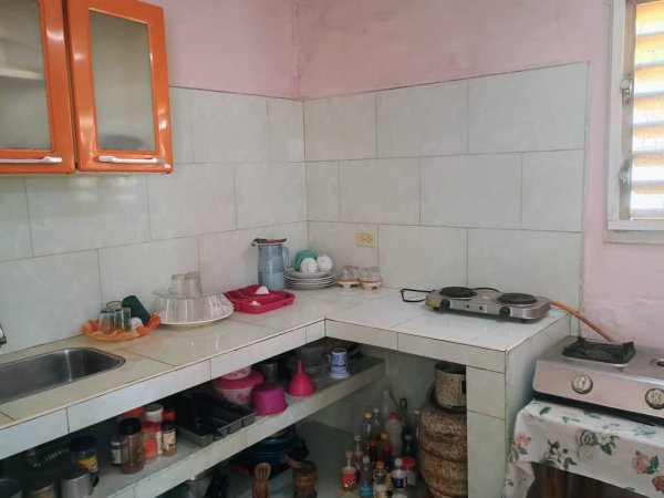 Casa de 2 habitaciones en venta en Guanabo, Habana del Este, La Habana - 9