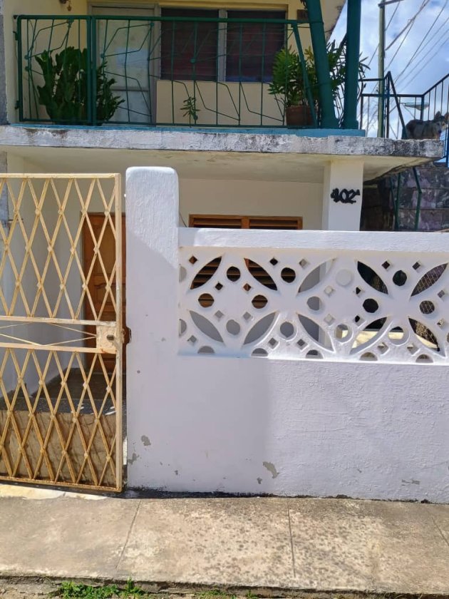 Casa de 2 habitaciones en venta en Guanabo, Habana del Este, La Habana
