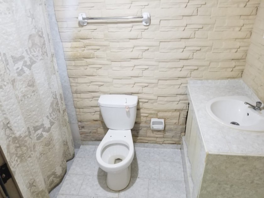 Casa de 2 habitaciones en venta en Santiago de las Vegas, Boyeros, La Habana