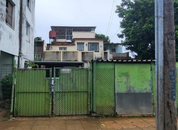 Casa Independiente de 5 habitaciones en venta en Buenavista, Playa, La Habana - 10