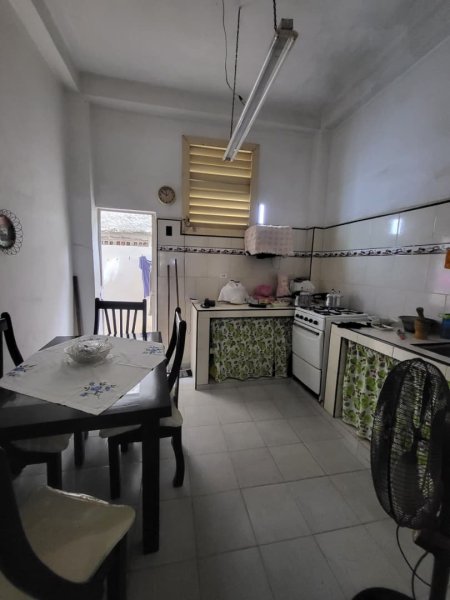 Casa Independiente de 5 habitaciones en venta en Buenavista, Playa, La Habana - 6