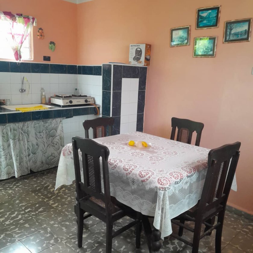 Casa de 5 habitaciones en venta en Cojímar, Habana del Este, La Habana