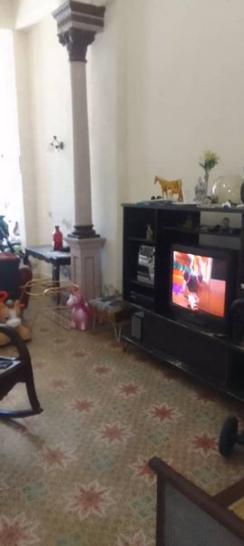House with 4 bedrooms for sale in Cienfuegos - 2