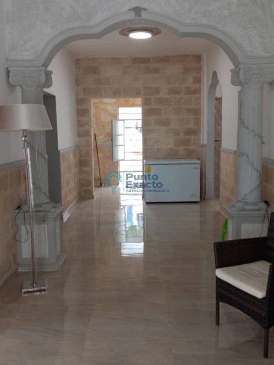 Casa de 3 habitaciones en venta en Ampliación del Sevillano, Arroyo Naranjo, La Habana