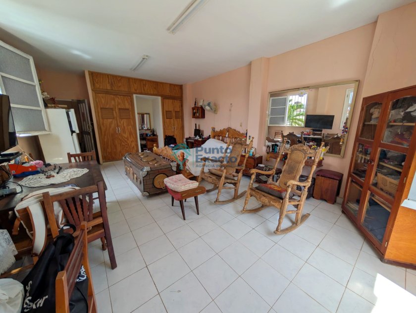 Casa de 3 habitaciones en venta en Miramar, Playa, La Habana