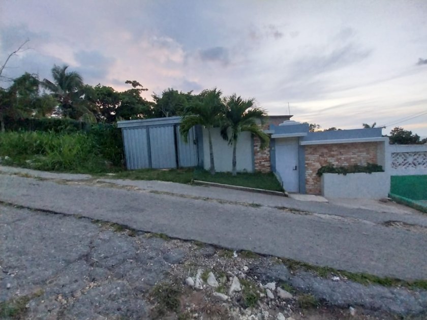 Detached House with 3 bedrooms for sale in Guanabo, Habana del Este, La Habana