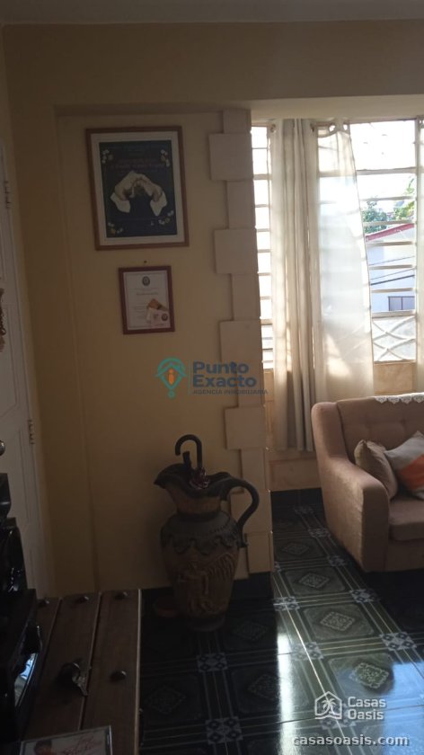 Apartamento de 2 habitaciones en venta en Miramar, Playa, La Habana