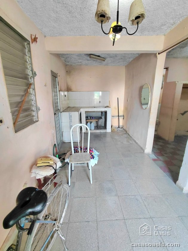 Casa de 2 habitaciones en venta en Bayamo, Granma