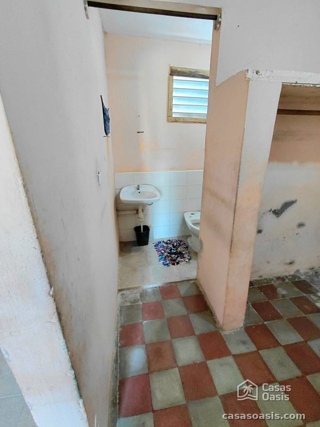 Casa de 2 habitaciones en venta en Bayamo, Granma