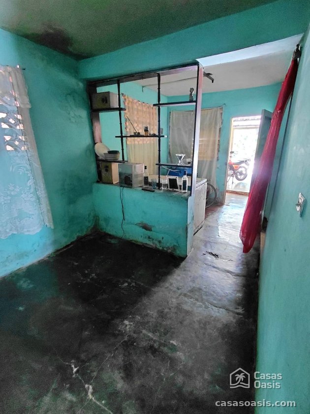 Biplanta de 6 habitaciones en venta en La Unión, Bayamo, Granma