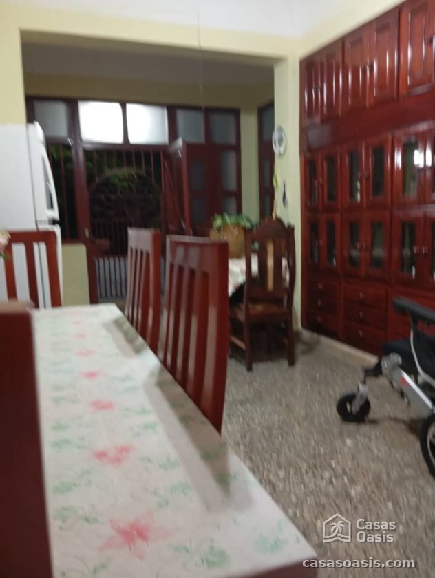 Country House with 4 bedrooms for sale in Santiago de las Vegas, Boyeros, La Habana