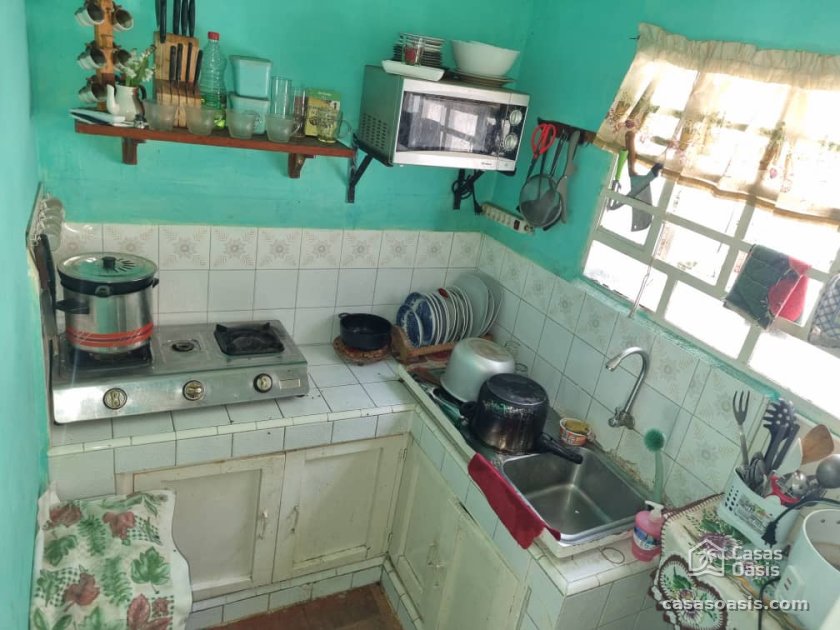 Casa Independiente de 2 habitaciones en venta en San Juan de los Pinos, San Miguel del Padrón, La Habana