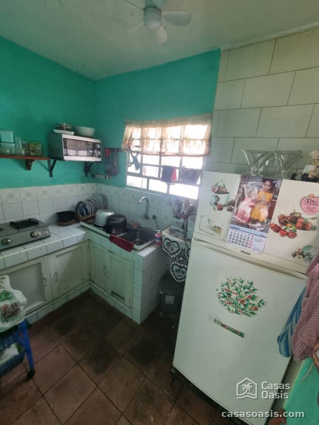 Casa Independiente de 2 habitaciones en venta en San Juan de los Pinos, San Miguel del Padrón, La Habana