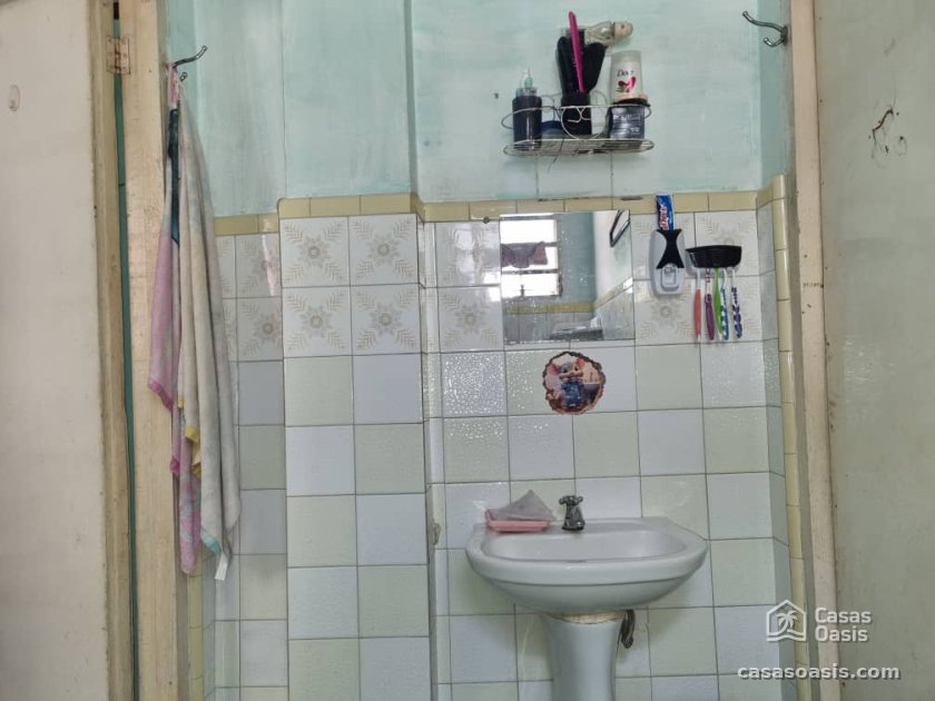 Casa Independiente de 2 habitaciones en venta en San Juan de los Pinos, San Miguel del Padrón, La Habana