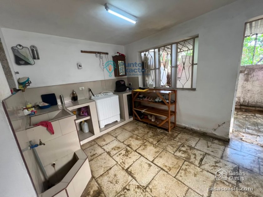 Casa Independiente de 3 habitaciones en venta en Altahabana, Boyeros, La Habana