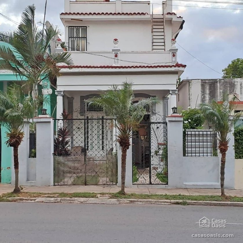 Detached House with 6 bedrooms for sale in Vedado, Plaza de la Revolución, La Habana