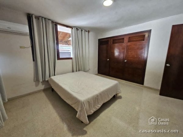 Casa de 4 habitaciones en venta en Playa, La Habana - 3