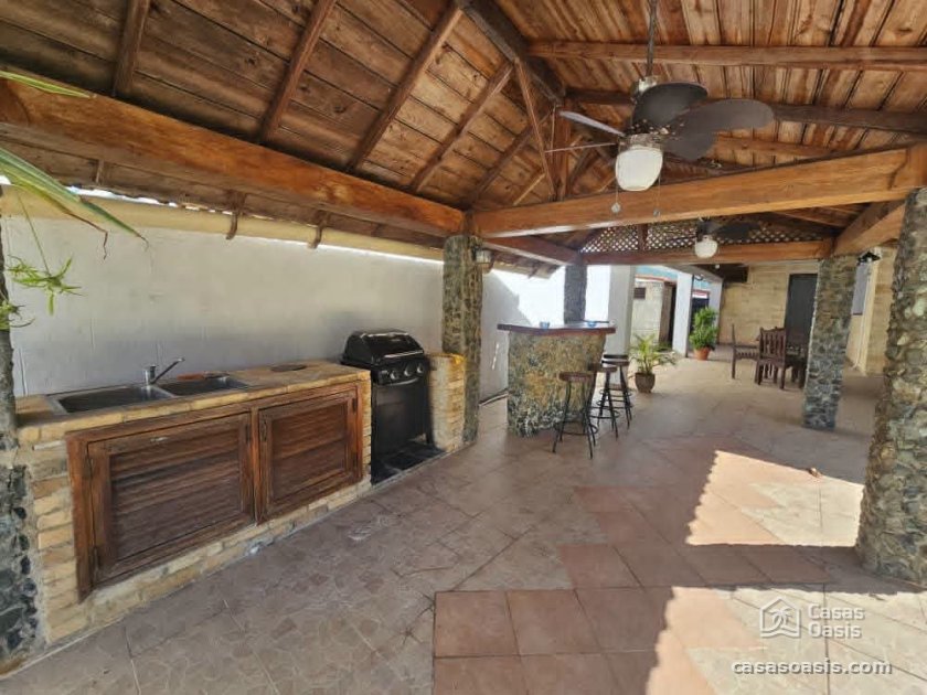 House with 4 bedrooms for sale in Playa, La Habana