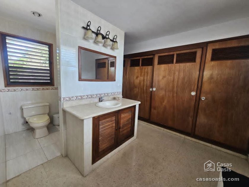 House with 4 bedrooms for sale in Playa, La Habana