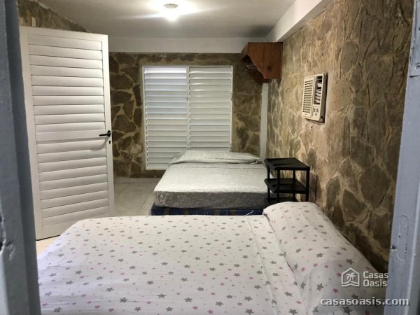 Casa Independiente de 3 habitaciones en venta en Guanabo, Habana del Este, La Habana - 6