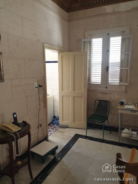 Casa Independiente de 4 habitaciones en venta en Diez de Octubre, La Habana - 4