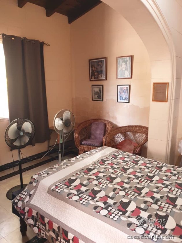 Casa Independiente de 4 habitaciones en venta en Diez de Octubre, La Habana