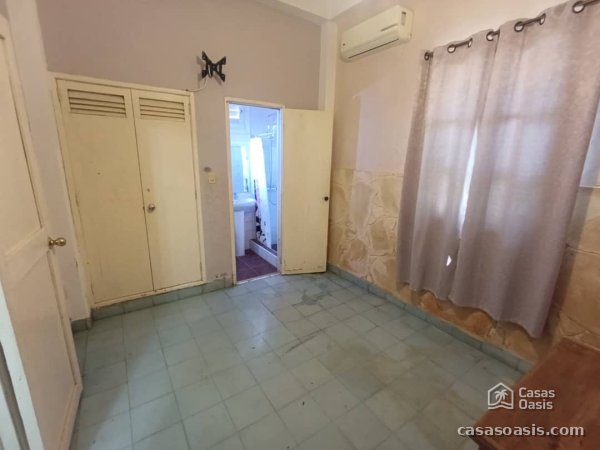 Casa Independiente de 4 habitaciones en venta en Miramar, Playa, La Habana - 17