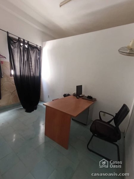 Casa Independiente de 4 habitaciones en venta en Miramar, Playa, La Habana - 9