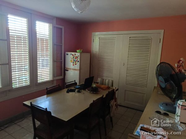 Casa Independiente de 4 habitaciones en venta en Santa Fe, Playa, La Habana - 8