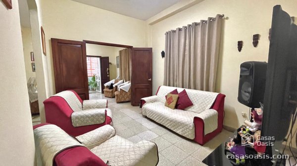 Casa de 3 habitaciones en venta en La Ceiba, Playa, La Habana - 5