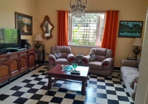 Casa de 5 habitaciones en venta en La Ceiba, Playa, La Habana - Miniatura 5
