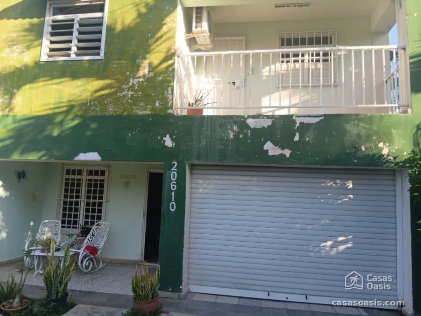 Casa de 4 habitaciones en venta en Siboney - Playa, Playa, La Habana