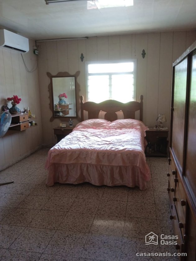 Casa de 4 habitaciones en venta en Siboney - Playa, Playa, La Habana